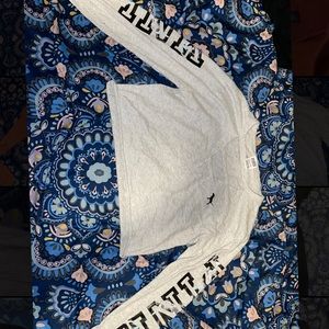 PINK Victoria’s Secret long sleeve crop tee